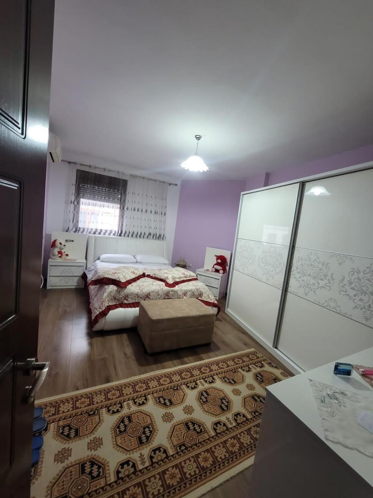 Guesthouse Kocibelli Korce Bagian luar foto