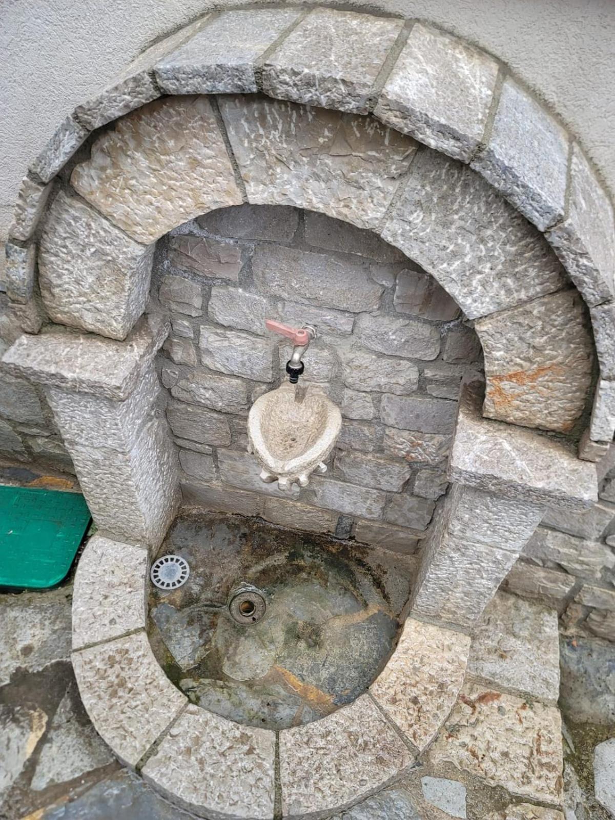 Guesthouse Kocibelli Korce Bagian luar foto